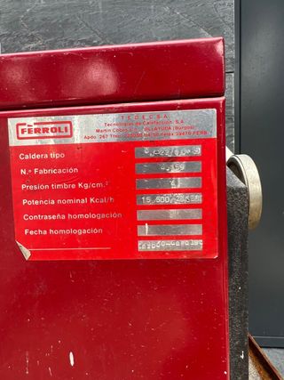 Caldaia a legna in carbonio e diesel