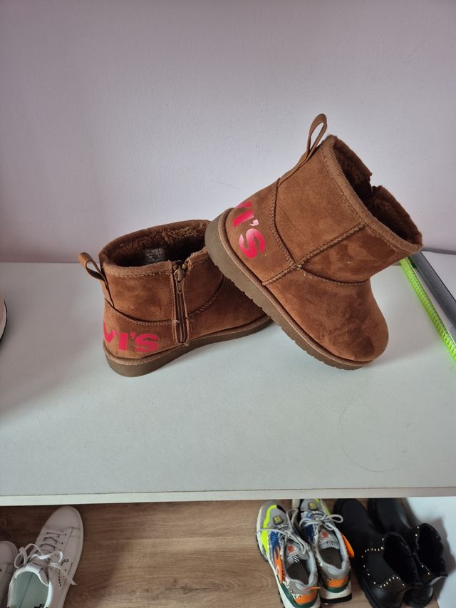 Botines levis