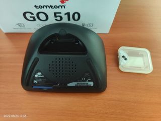 GPS TomTom GO 510 y accesorios 