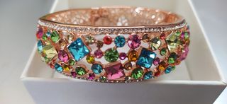 Brazalete chapado oro cristales colores