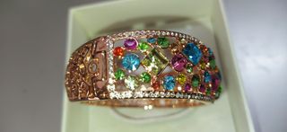 Brazalete chapado oro cristales colores