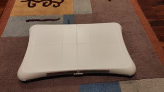 Wii Balance Board + Fundas + Wii Fit