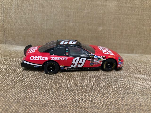 NUEVO: Ford Fusion Nascar