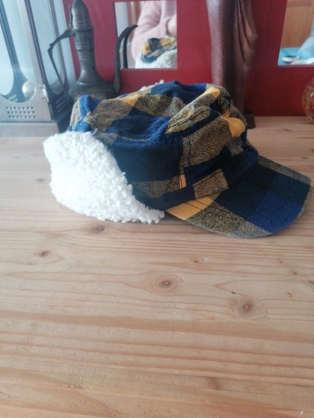 Cappuccio a quadretti