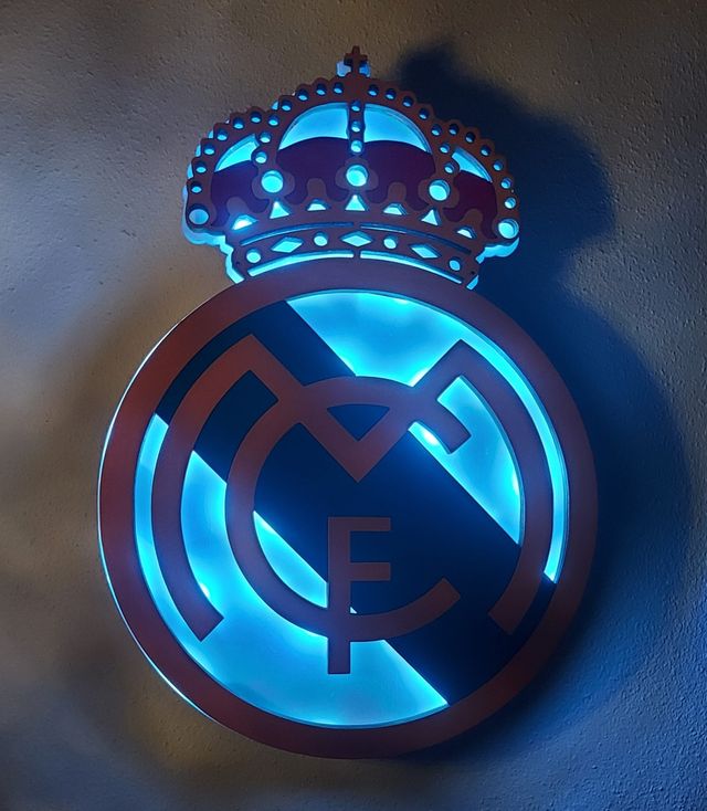 Logo Real Madrid led