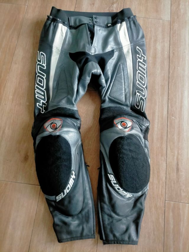 Pantalón moto Suomy
