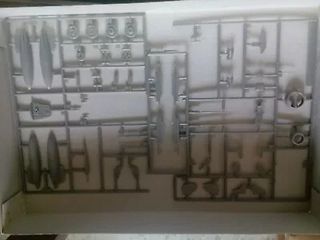 Maqueta 1/48 Mig 17 PFU Hobbycraft