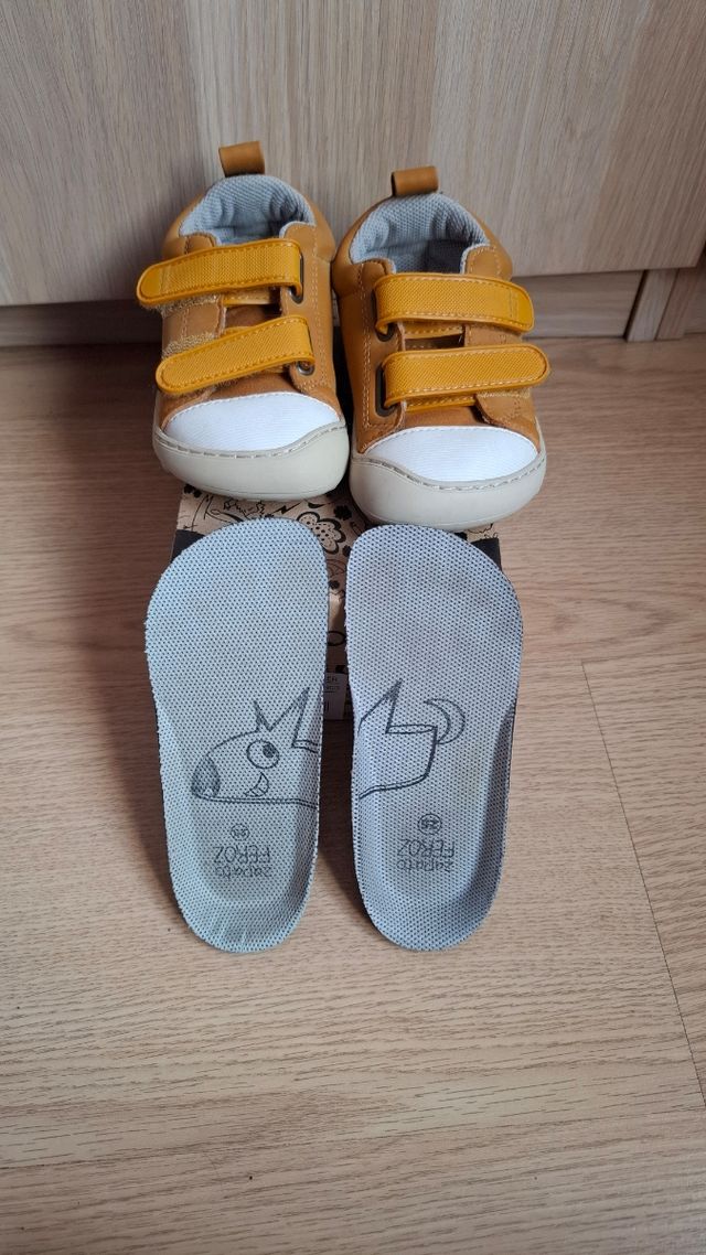 Playero Moraira Rocher mostaza talla 25