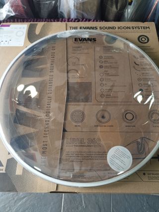 Parche Evans Bombo 20" (EQ3) Transparen (BD20GB3)