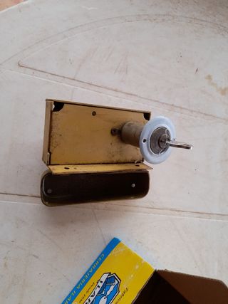 Cerradura con llave 