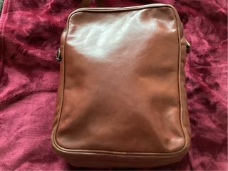 BOLSO DE CUERO FEITOM’S