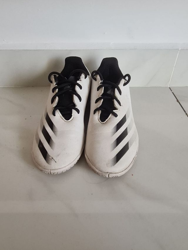 Botas de futbol Adidas. NEGOCIABLES