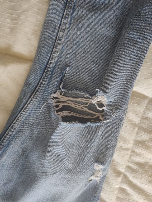 Pantalón vaquero Zara