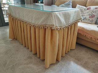 Ropa de camilla (dos piezas) (sólo ropa)