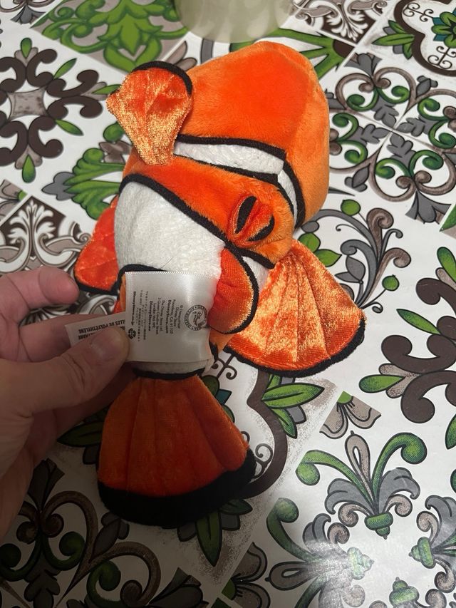 Peluches nemo disneystore