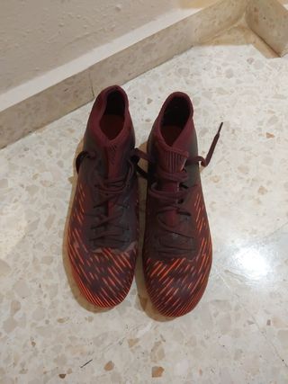 Botas fútbol  tacos talla 38