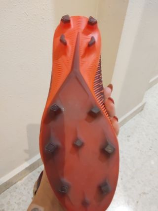 Botas fútbol  tacos talla 38