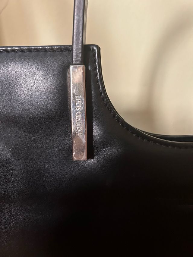 Bolso negro de mano Antonio Scepi