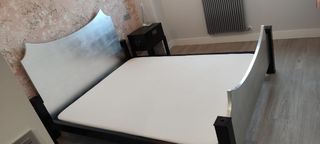 Cama con dosel con colchón de 150 cm