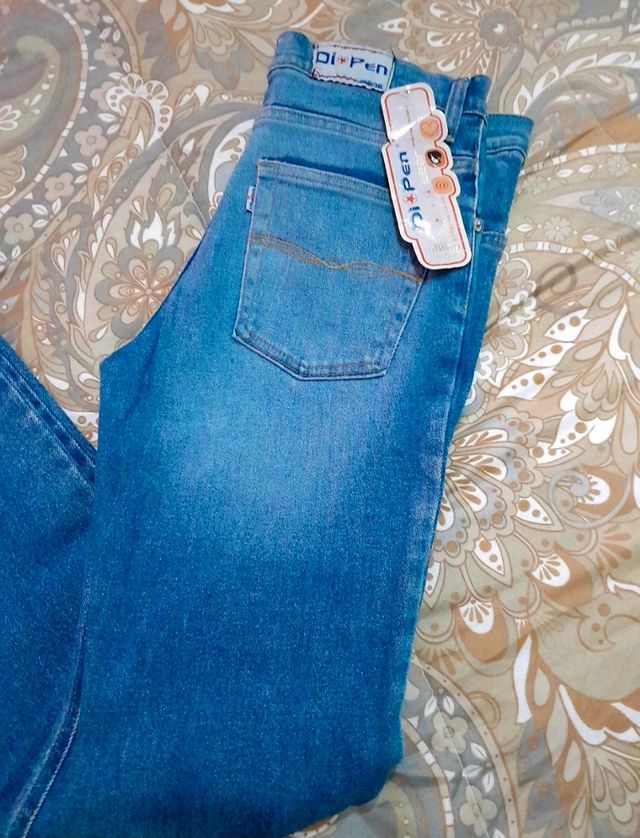 Jeans donna taglia 46 nuovo