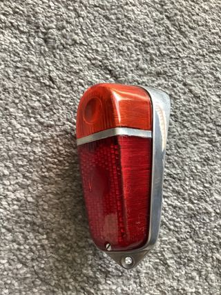 Seat 600 D Piloto Trasero Derecho