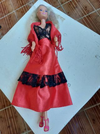 Vestito Barbie con scialle 