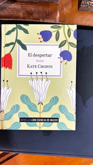 Colección Esencia de Mujer