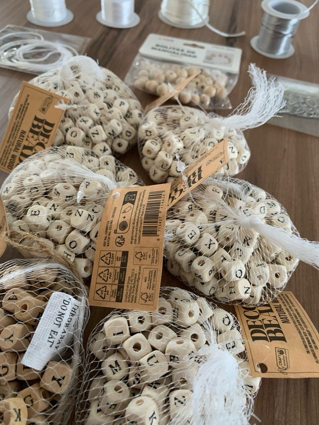 Letras para pulseras