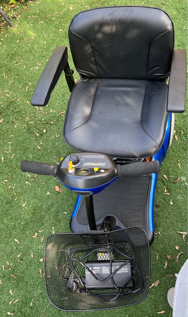 MoviScooters Shoprider