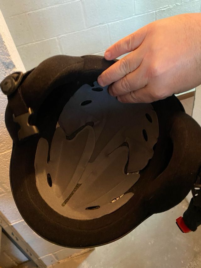 Casco snowboard e mascherina