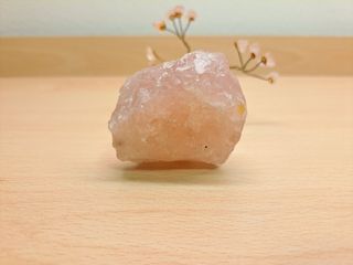 Soprammobile albero in quarzo rosa