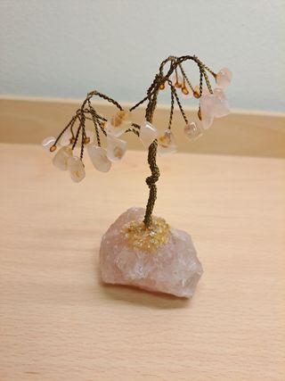 Soprammobile albero in quarzo rosa