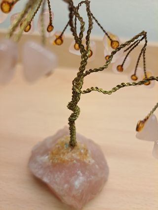 Soprammobile albero in quarzo rosa