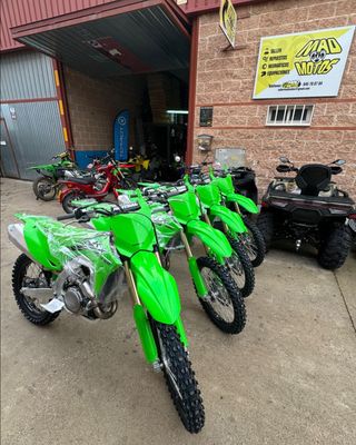 KAWASAKI KXF 250 2025 .