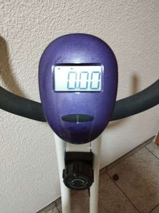 Bicicleta estática plegable