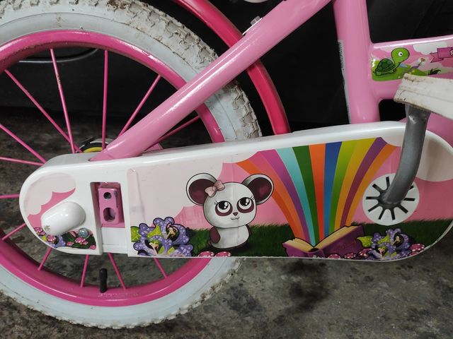 Bici 16 pulgadas con ruedines