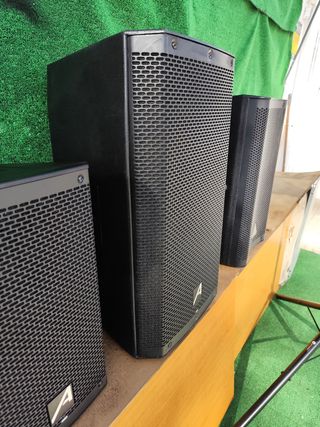 Altavoces autoamplificados black friday