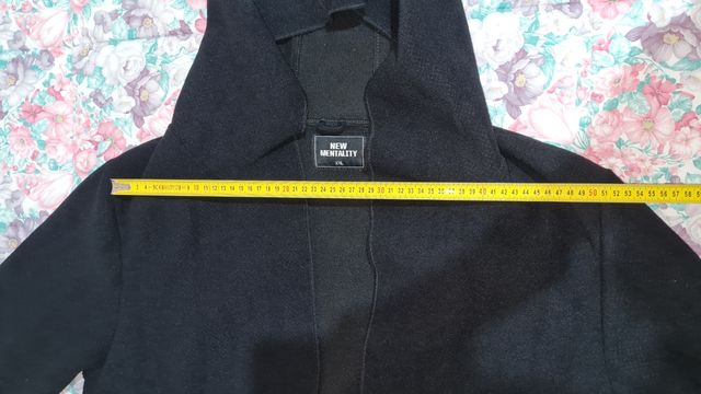 Cardigan uomo senza bottoni