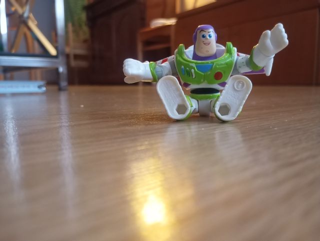 Muñeco Buzz Lightyear Disney