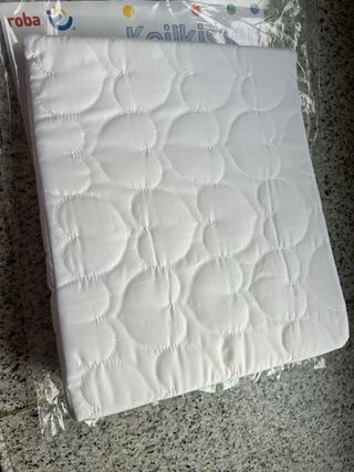 Cojín cuña anti reflujo para bebes roba-kids