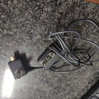 Cargador SONY + cámara y componentes de regalo