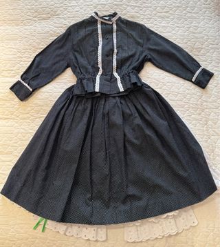 Traje de casera/caserio niña. Talla 4 de niña.