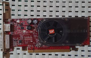 Vendo grafica ATI Radeon X300 128MB PCI-Express