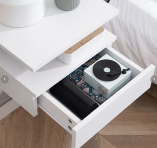 Set de 2 mesitas de noche