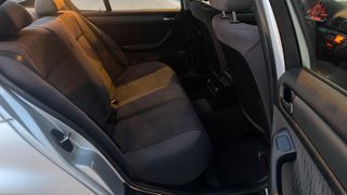 BMW 318i 5 Puertas Metalizado