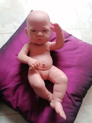 Muñeca bebé de Antonio Juan