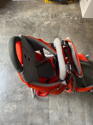 Mochila Vaude base portabebés