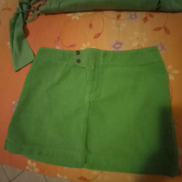 Minigonna e maglia completo