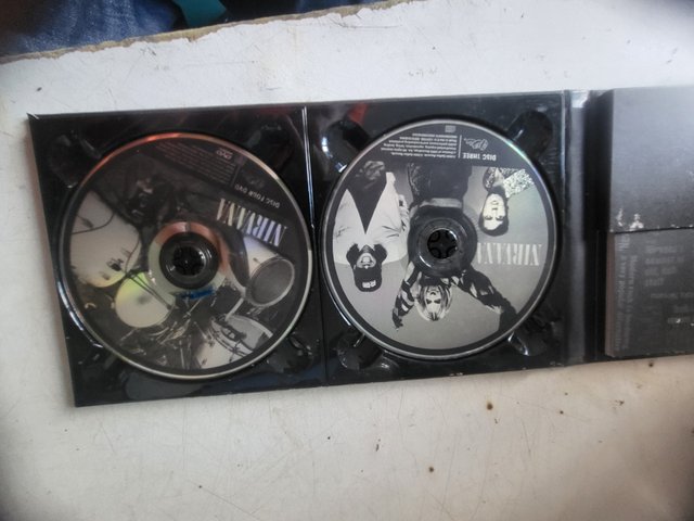 NIRVANA 4 CDs box collection