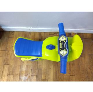 Juguettos moto sin pedales